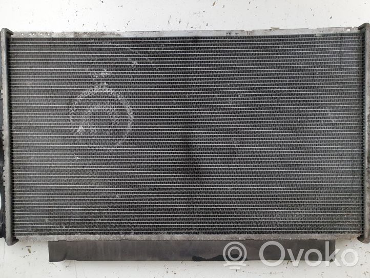 Toyota Avensis T270 Dzesēšanas šķidruma radiators 