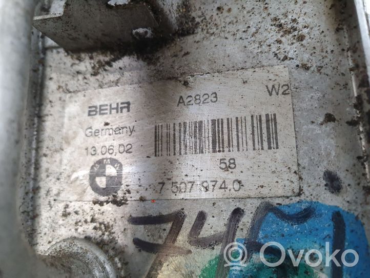 BMW 7 E65 E66 Transmisijas eļļas dzesētājs 7507982