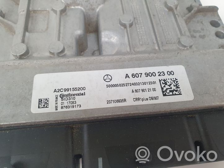 Mercedes-Benz A W176 Komputer / Sterownik ECU i komplet kluczy A2469055103