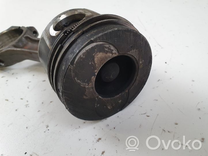 Opel Vivaro Piston avec bielle 