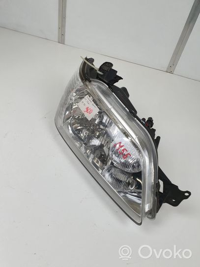 Mitsubishi Lancer Lampa przednia 