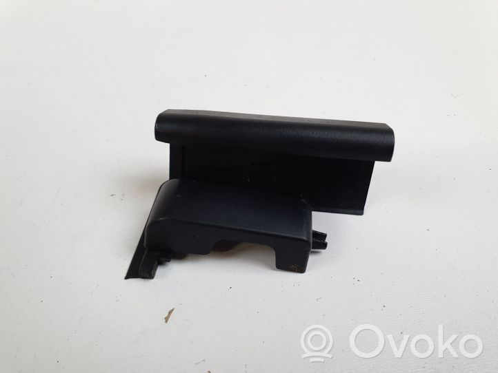 Audi A5 8T 8F Cache rail de siège conducteur avant 8K0881672