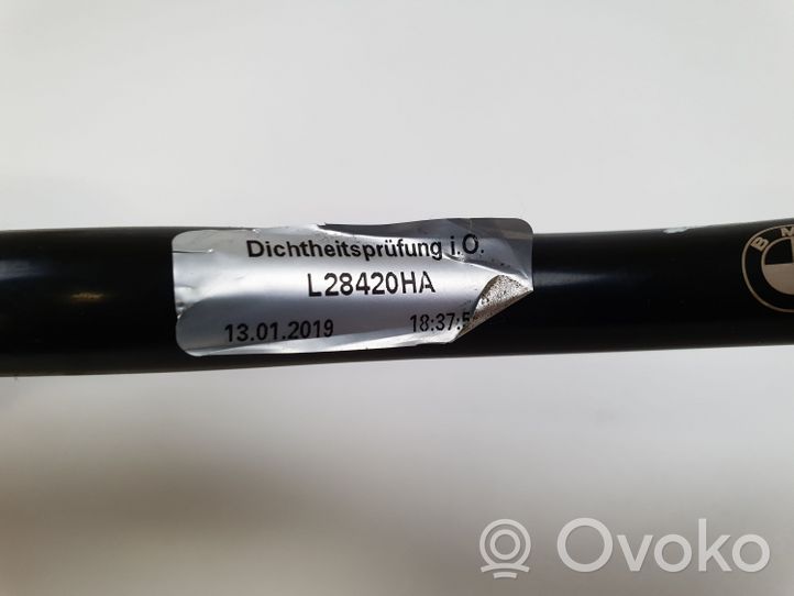 BMW 5 G30 G31 Tubo flessibile del radiatore dell’olio del cambio L28420HA