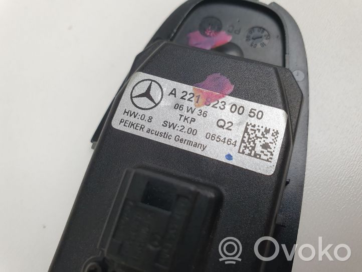 Mercedes-Benz S W221 Puhelimen näppäimistö 