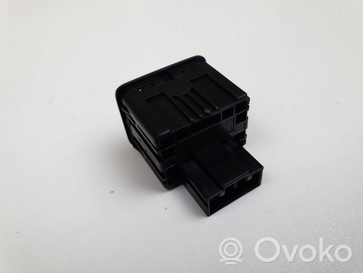 Volkswagen Golf VII Headlight level height control switch 