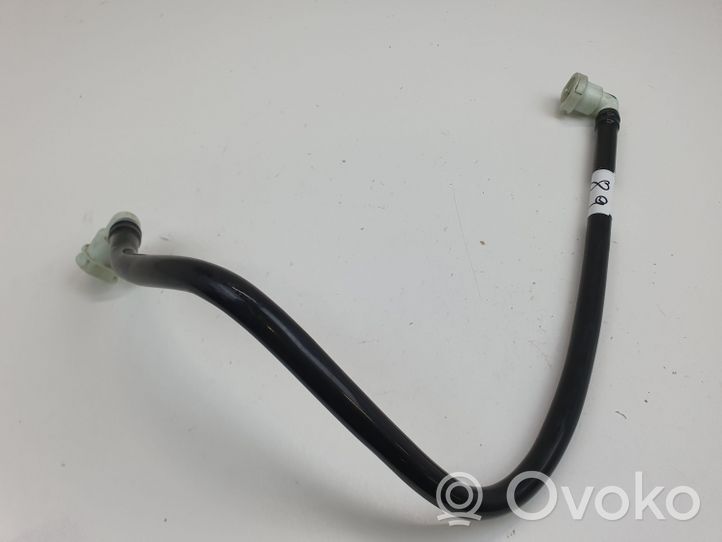 Mercedes-Benz CLA C117 X117 W117 Fuel line/pipe/hose 