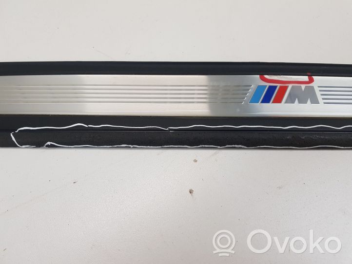 BMW 3 E90 E91 Priekinio slenksčio apdaila (vidinė) 