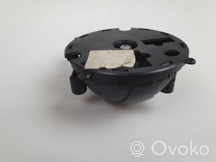 Audi A4 S4 B6 8E 8H Parte dello specchietto retrovisore della portiera anteriore 