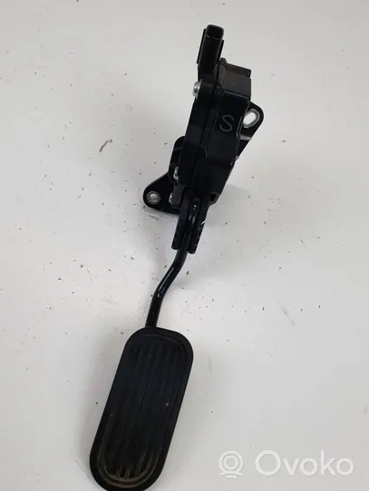 Lexus IS 220D-250-350 Accelerator throttle pedal 