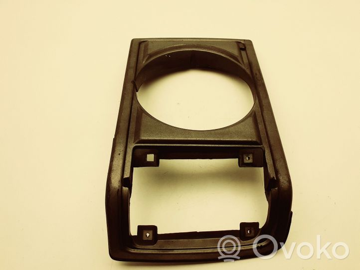 Toyota Land Cruiser (FJ60) Listwa pod lampę przednią 5313190A00