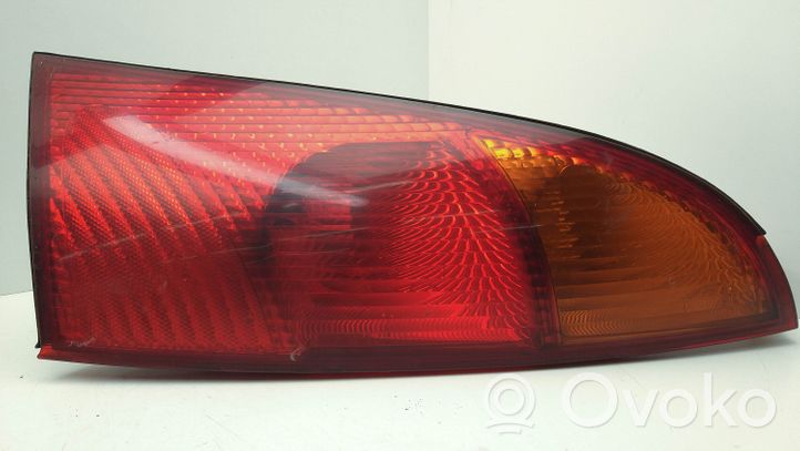 Ford Focus Luci posteriori XS4X13404