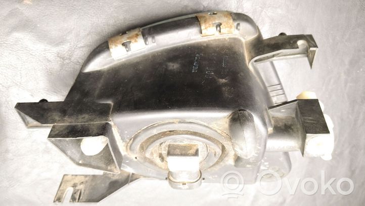 Mercedes-Benz E W211 Set di fendinebbia A2118200656