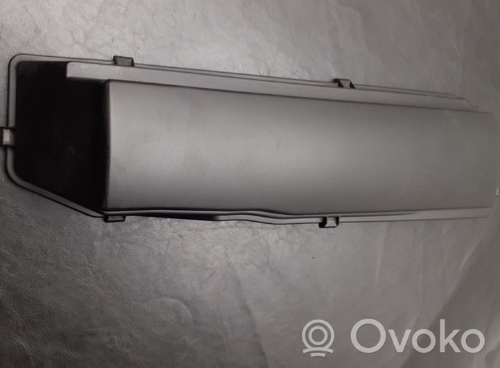 Mercedes-Benz E W211 Couvercle du boîtier de filtre à air A6460900201