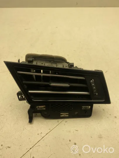 Volkswagen PASSAT B8 Dashboard side air vent grill/cover trim 3G2819702E