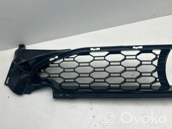 BMW X3 G01 Maskownica / Grill / Atrapa górna chłodnicy 8064600