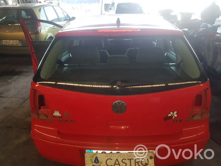 Volkswagen Polo Aizmugurējais pārsegs (bagāžnieks) 