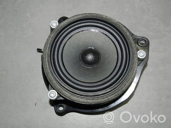 BMW X1 F48 F49 Altoparlante portiera anteriore 9281896