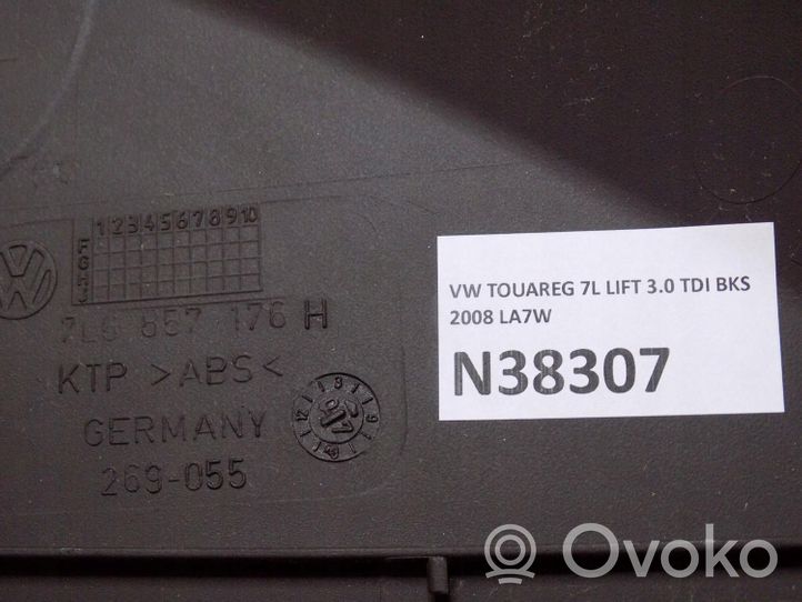 Volkswagen Touareg I Boczny element deski rozdzielczej 7L6857176