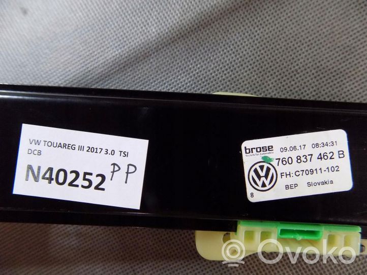 Volkswagen Touareg III Elektryczny podnośnik szyby drzwi przednich 760837462B