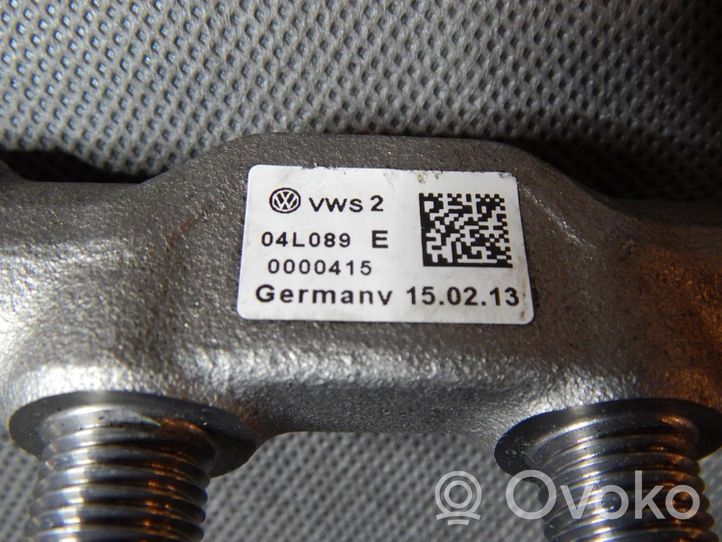 Audi Q3 8U Tuyau de conduite principale de carburant 04L1089E