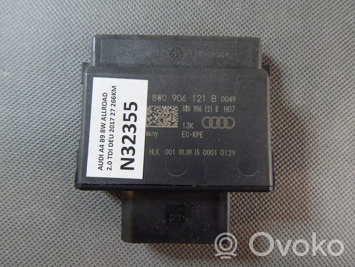 Audi A4 Allroad Degalų (kuro) siurblio valdymo blokas 8W0906121B