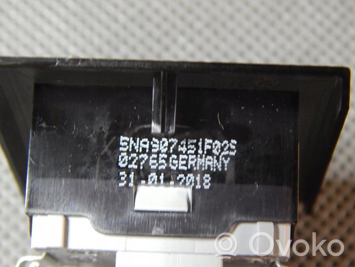 Volkswagen Tiguan Gaismas sensors 5NA907451