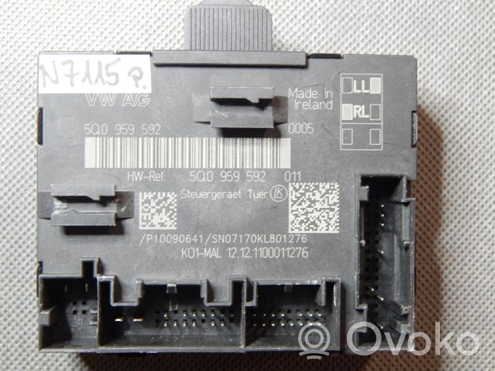 Audi A3 S3 8V Oven ohjainlaite/moduuli 5Q0959592