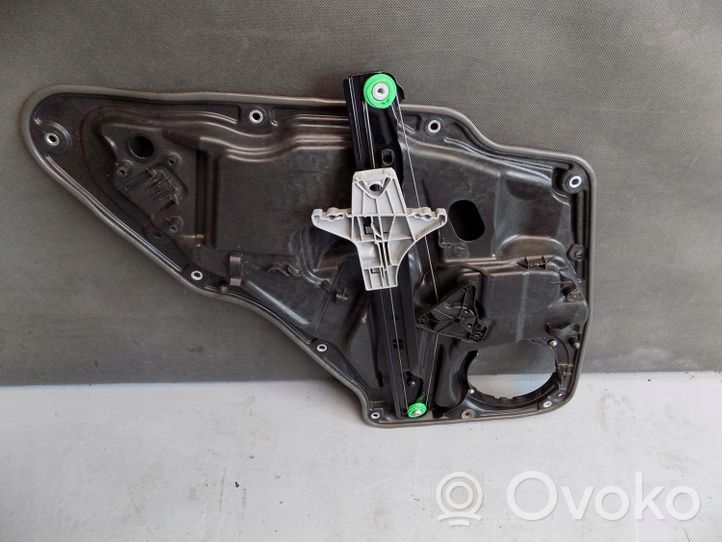 Volkswagen Tiguan Meccanismo di sollevamento del finestrino posteriore senza motorino 5N0839462A