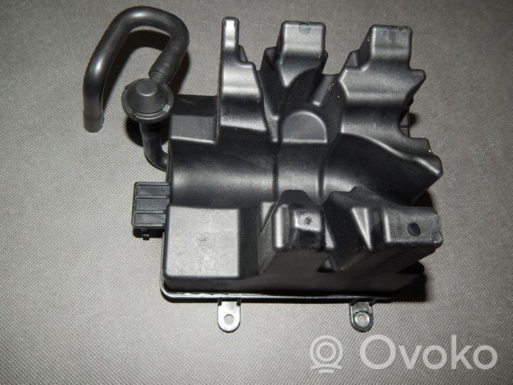 Audi RS5 Vacuum air tank 079131541C