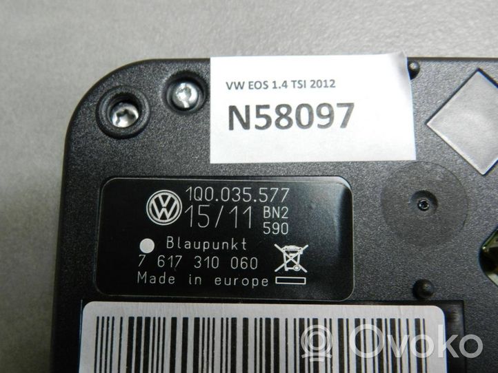 Volkswagen Eos Wzmacniacz anteny 1Q0035577