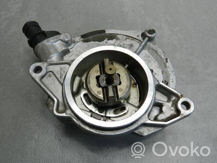 Volkswagen Phaeton Vacuum pump 