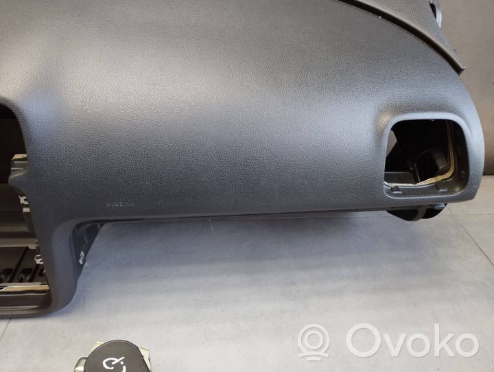 Volkswagen Scirocco Panelė 1K8857705