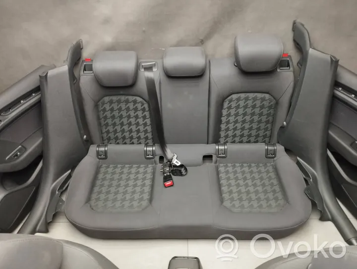 Audi A3 S3 8V Garnitures, kit cartes de siège intérieur avec porte 