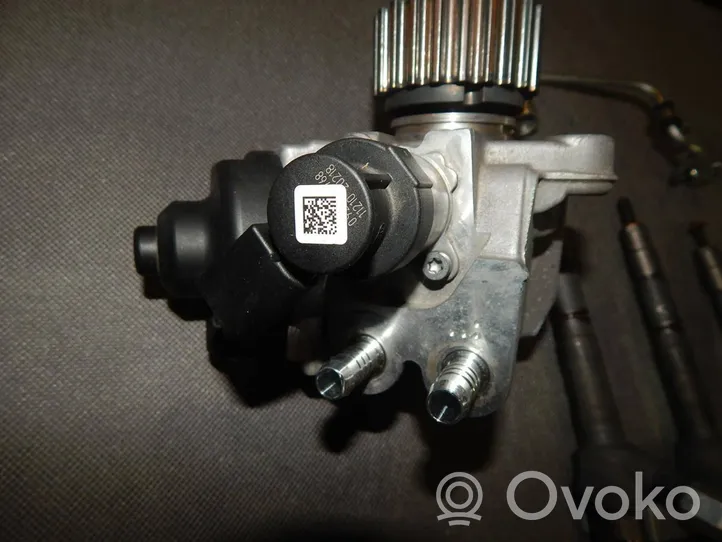 Audi Q5 SQ5 Injecteur de carburant 03L130277J