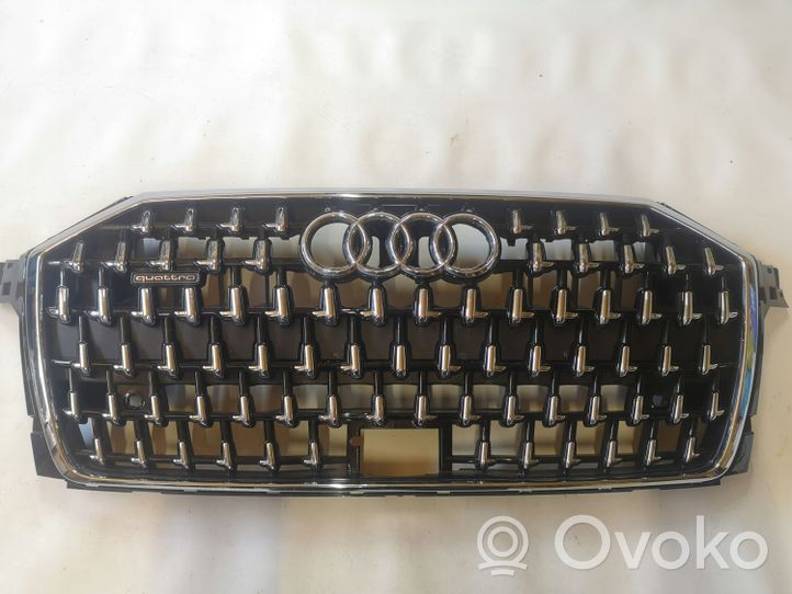 Audi A8 S8 D5 Etupuskurin ylempi jäähdytinsäleikkö 4N0853651AA