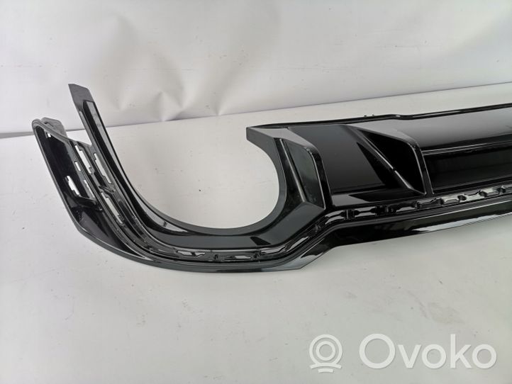 Audi RS4 B9 Moulure inférieure de pare-chocs arrière 8W9807521A