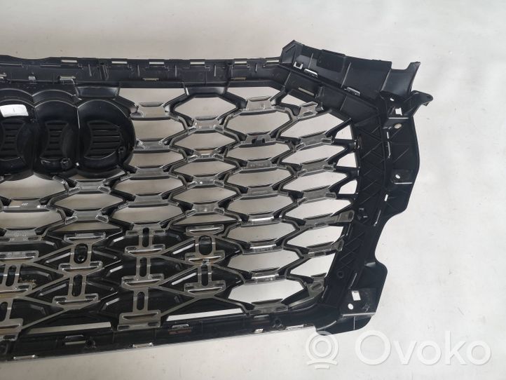 Audi Q3 F3 Griglia superiore del radiatore paraurti anteriore 83A853651B