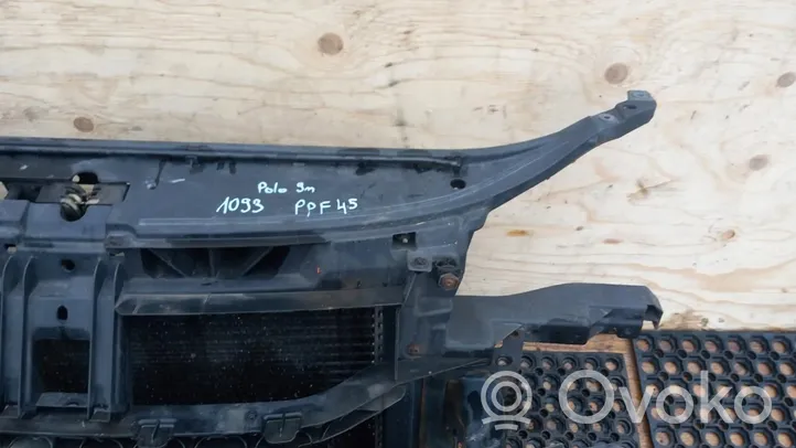 Volkswagen Polo IV 9N3 Pannello di supporto del radiatore 