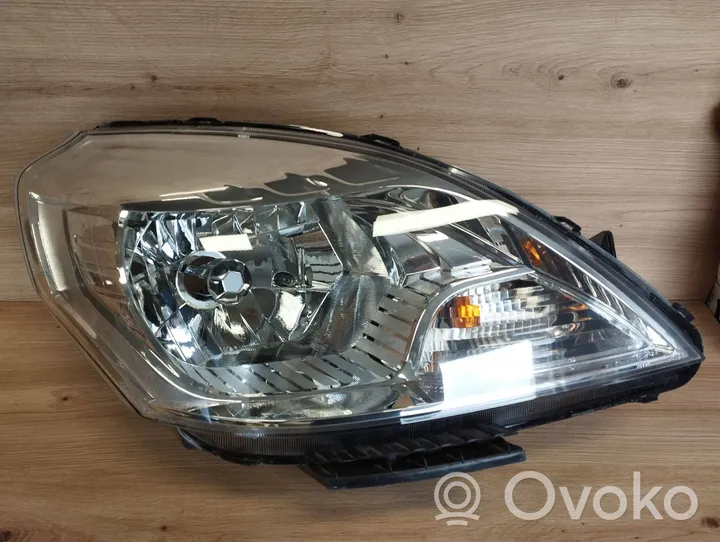 Piaggio Porter Headlight/headlamp C3371010200A0