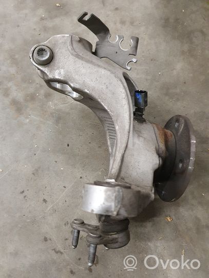 Audi A3 S3 8V Pivot de moyeu avant 5Q0407258A