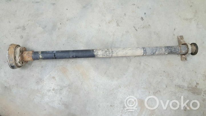 Volkswagen Golf III Arbre de transmission arrière 1H0521095