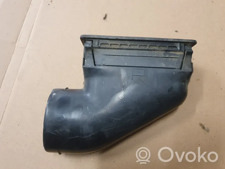 Audi Coupe Copertura griglia di ventilazione laterale cruscotto 811819704E