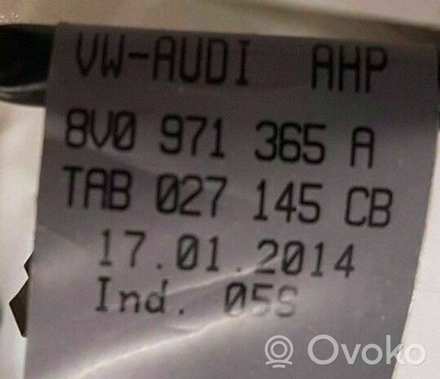 Audi A3 S3 8V Istuimen johdotus 8V0971365A