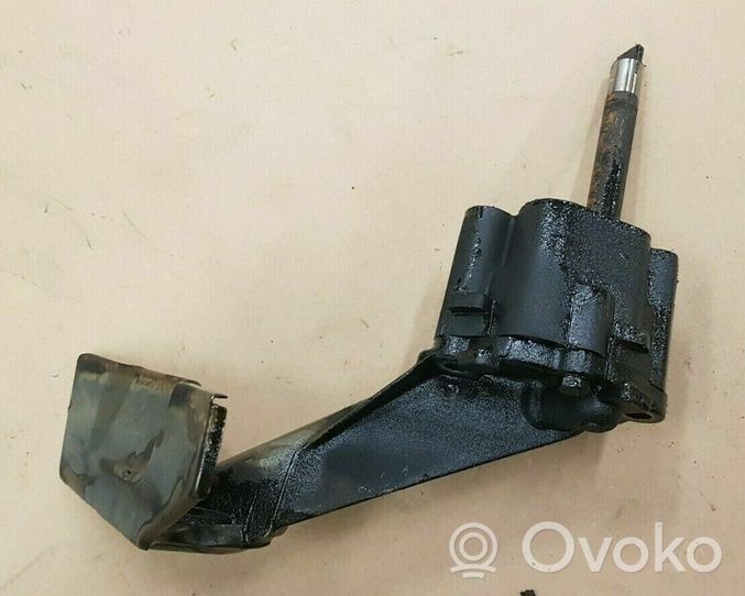 Volkswagen Caddy Oil pump 055115153B