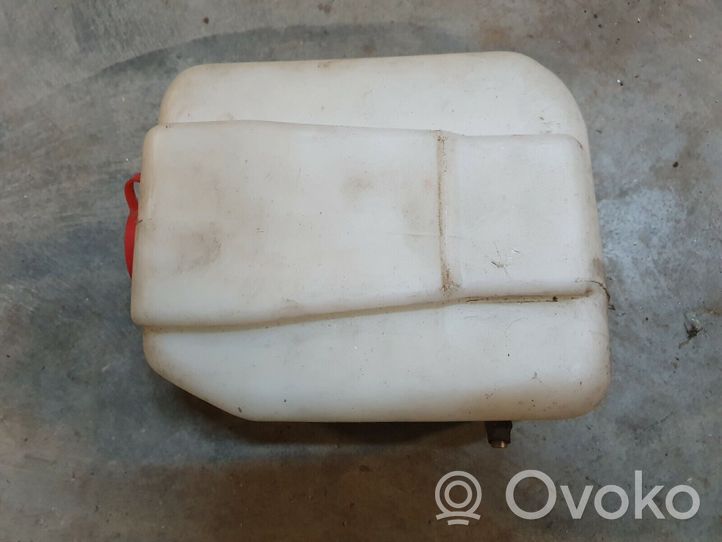 Volkswagen Golf I Lamp washer fluid tank 431955453