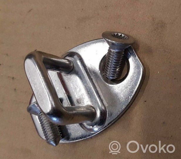 Volkswagen PASSAT B7 Front door lock loop/hook striker 3C0837033C