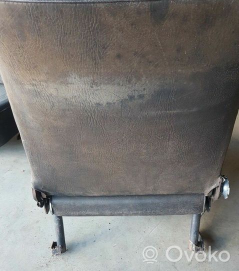 Volkswagen Golf I Front driver seat 171