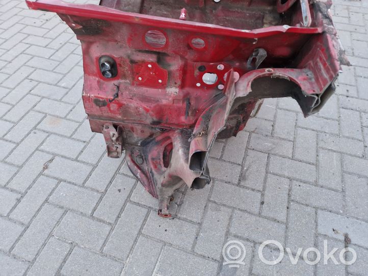 Volkswagen Golf I Longherone lato anteriore 151