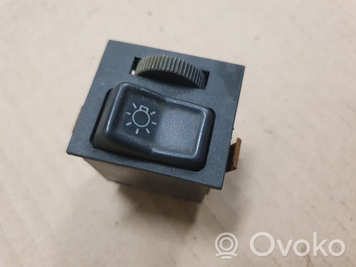 Volkswagen Golf I Light switch 321941531K