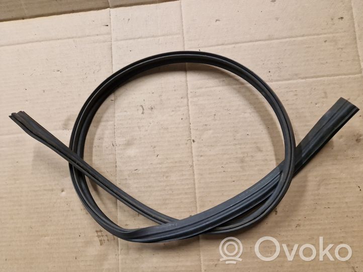 Volkswagen Transporter - Caravelle T6 Engine compartment rubber 7H0823737D